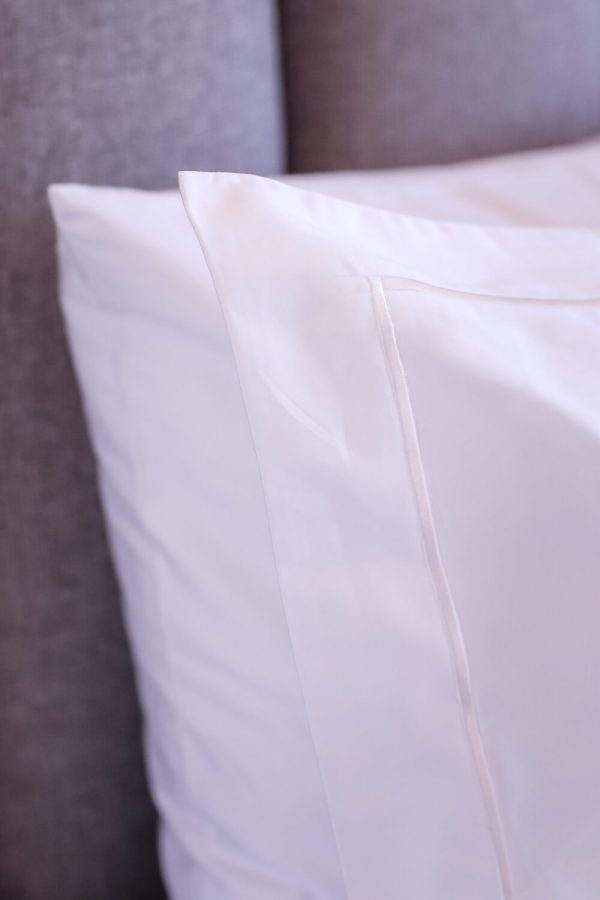 Satin Stitch - Luxury Cotton Duvet Cover Set - 400TC - Image 6